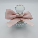 Dekorierte Glasschale mit Zuckermandeln - Kristallglas Griff und Deckel aus Silber – Bild 3