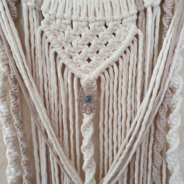 Makramee Wandbehang mit verschiedenen Holzmotiven – Bild 2