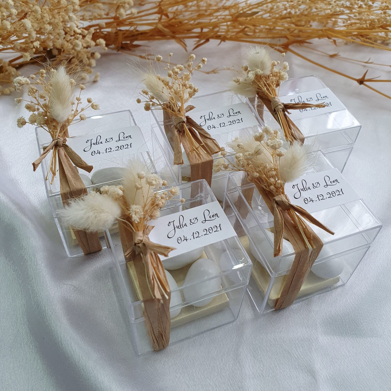 Personalisierte Gastgeschenke Zuckermandeln und Schokolade ...