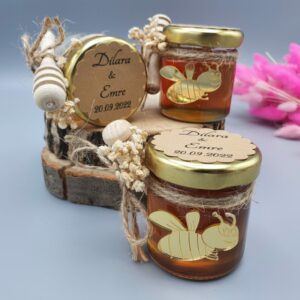 Honiggläser Gastgeschenke mit Biene und Honiglöffel 5