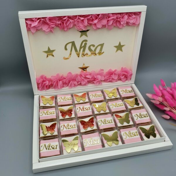 Schokoladenbox personalisiert mit Schmetterling Motiv 1