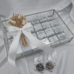 Schokobox aus Glas Silber mit Schokoladen