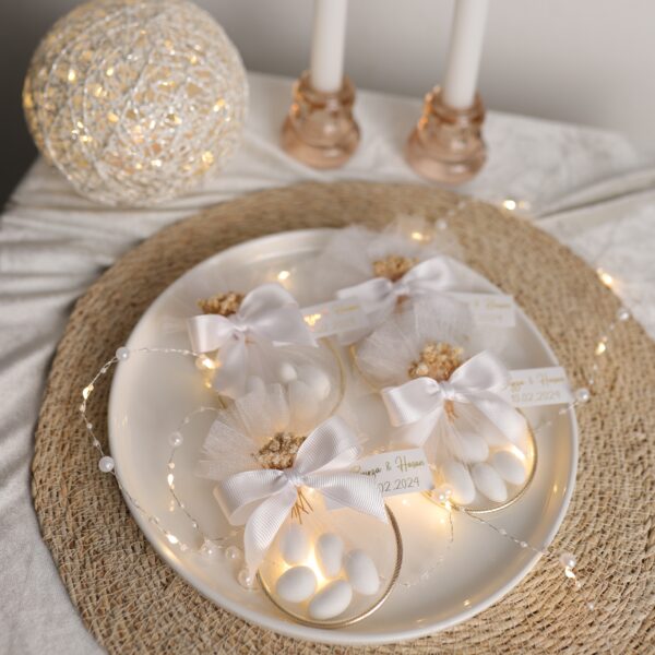 Personalisierte Zuckermandeln im Tüll mit Trockenblumen & Schleife – Bild 7